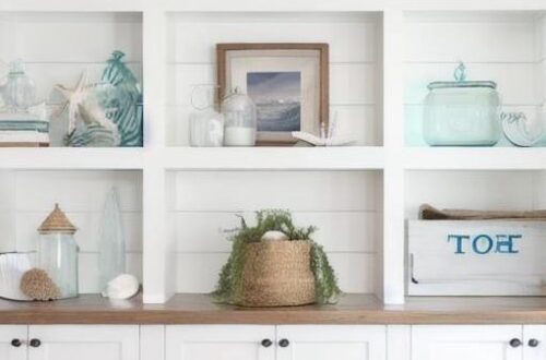 Built-in shelves with coastal decor